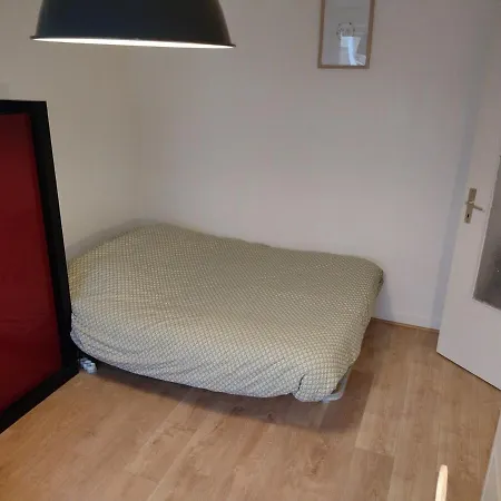 F1 Centre Apartment